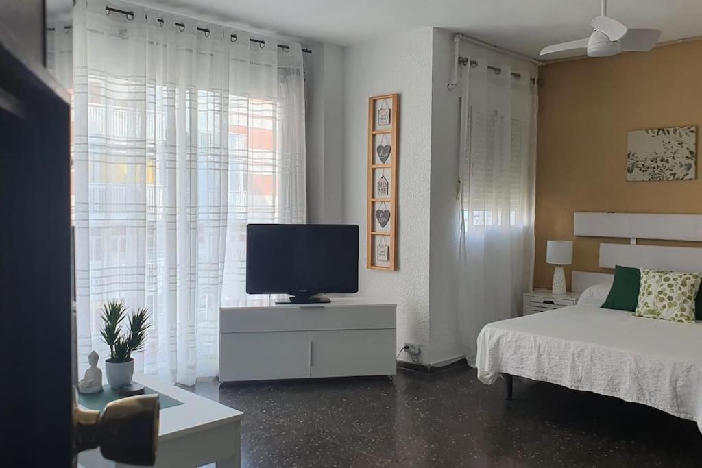 Apartment Fully-equipped, Ideal Beach-front