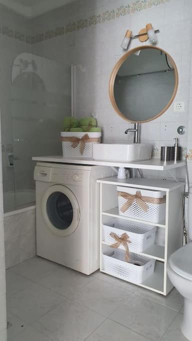 Apartment Fully-equipped, Ideal Beach-front *